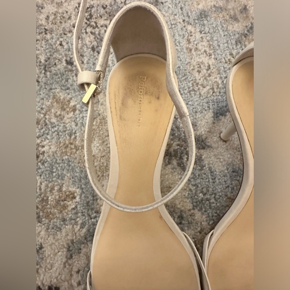 Reformation Gigi Strappy Mid Heel Sandal size 9 - Picture 8 of 12